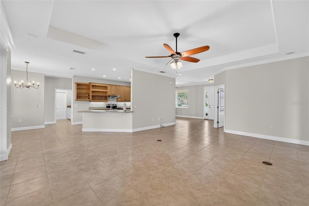 For Sale: $499,000 (3 beds, 2 baths, 2320 Square Feet)