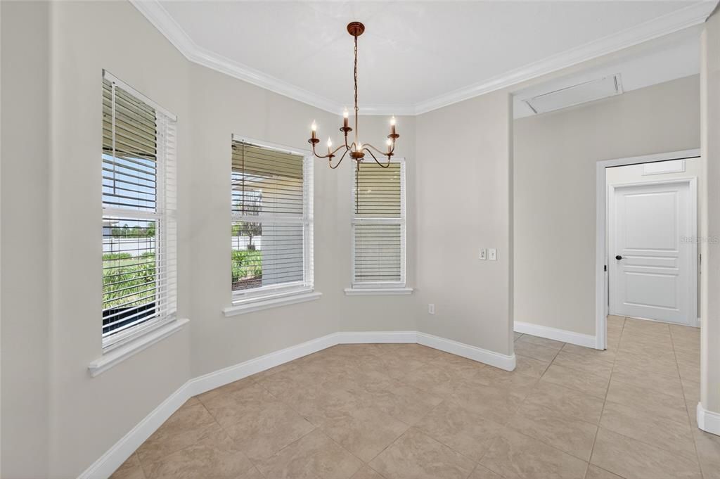For Sale: $499,000 (3 beds, 2 baths, 2320 Square Feet)