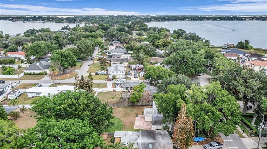 На продажу: $399,000 (2 спален, 2 ванн, 1649 Квадратных фут)