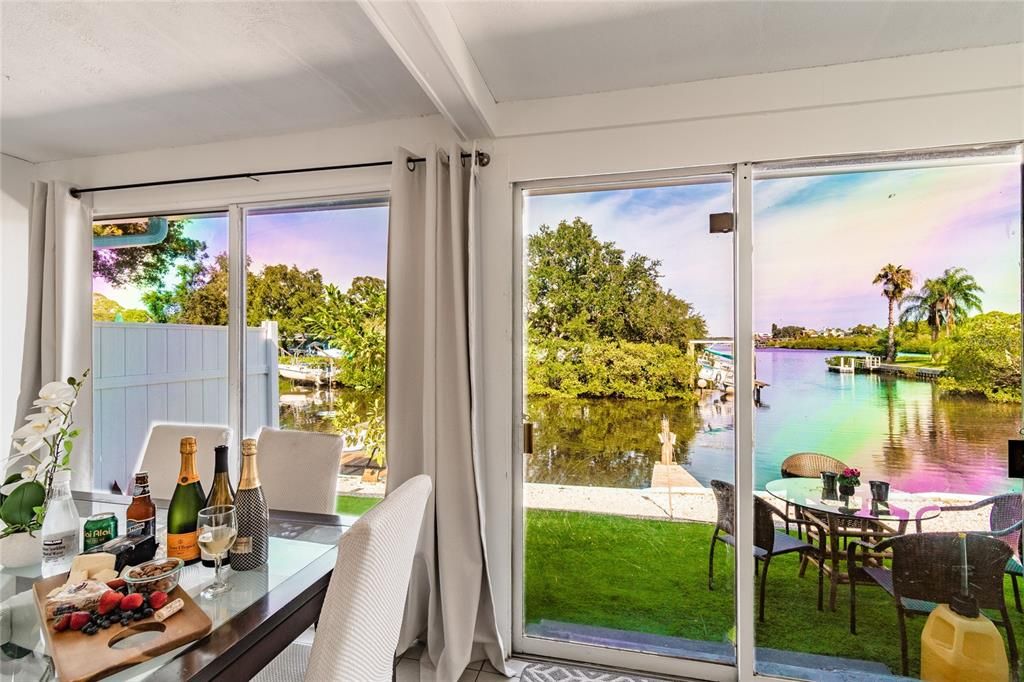 For Rent: $2,100 (2 beds, 1 baths, 900 Square Feet)