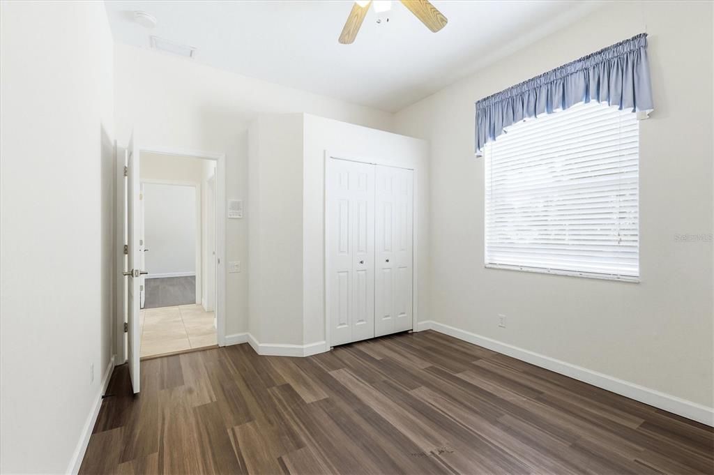 En Venta: $765,000 (4 camas, 3 baños, 2567 Pies cuadrados)