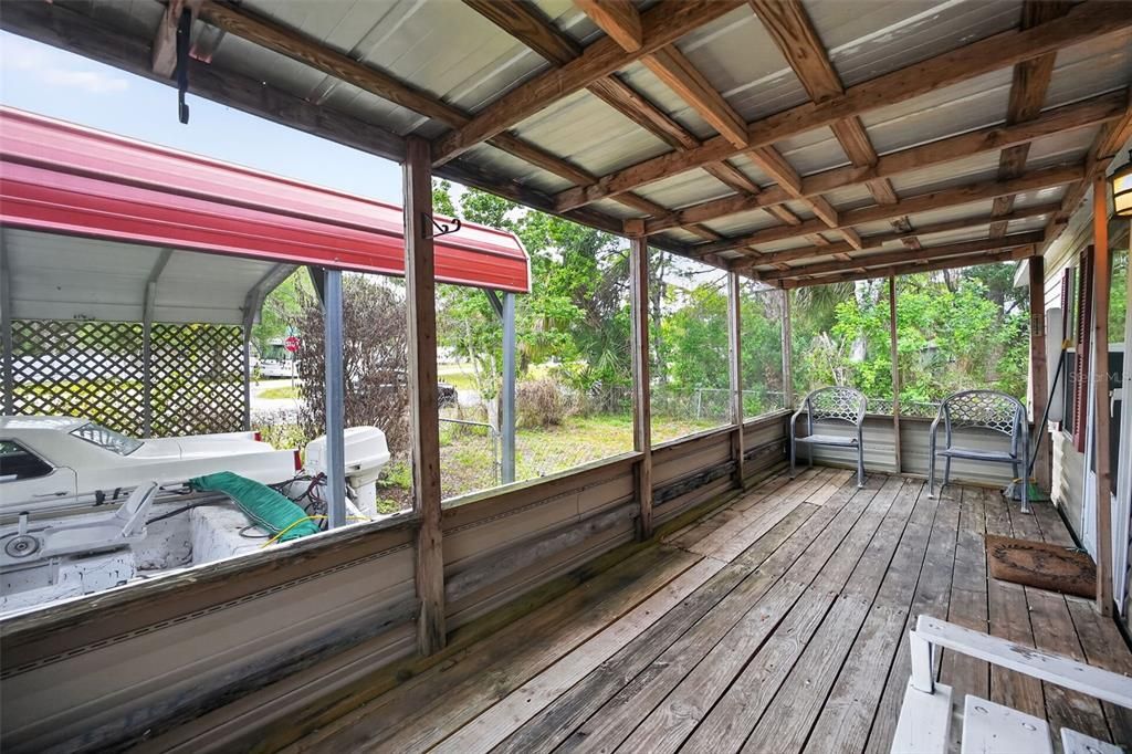 For Sale: $230,000 (3 beds, 2 baths, 1352 Square Feet)