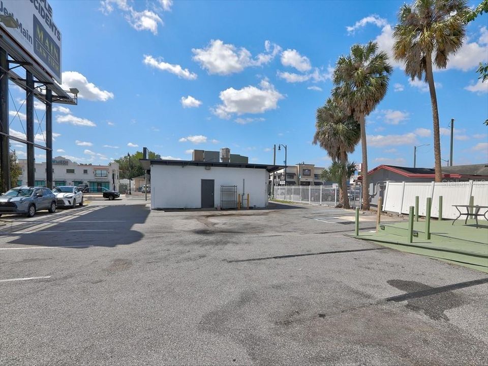 Activo con contrato: $700,000 (0 camas, 0 baños, 1264 Pies cuadrados)