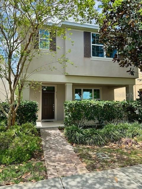For Rent: $2,850 (4 beds, 2 baths, 1890 Square Feet)