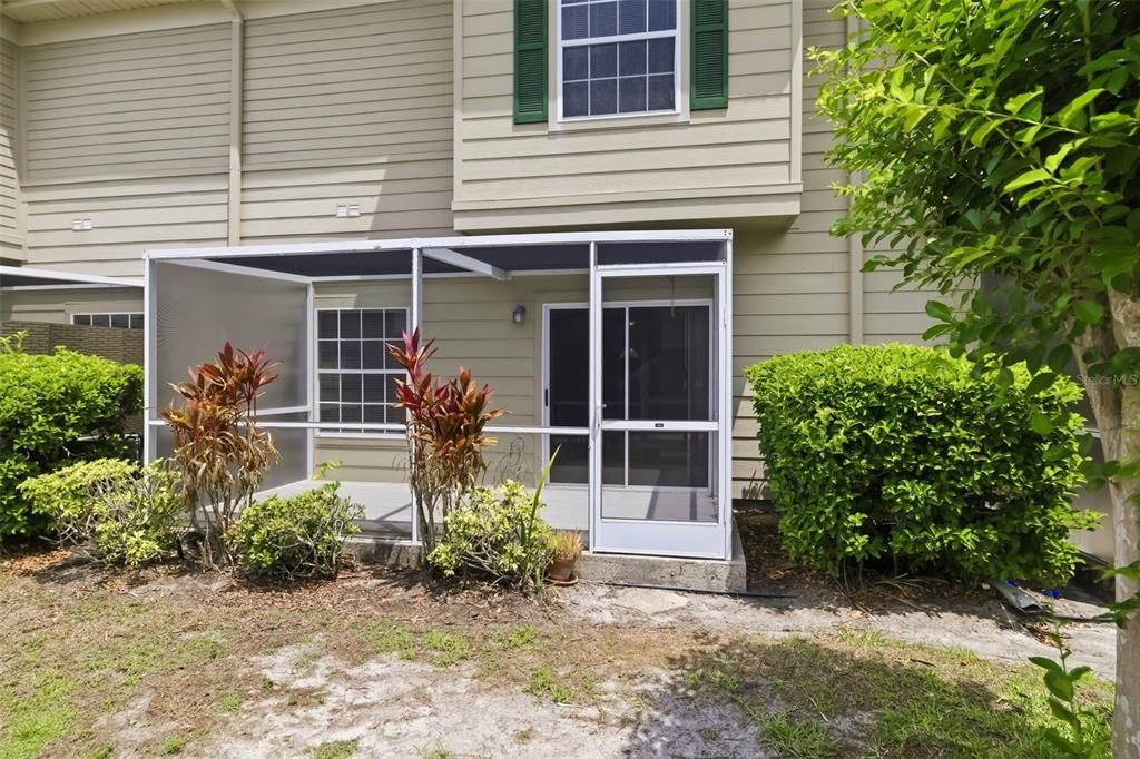 Active With Contract: $240,000 (2 beds, 2 baths, 1156 Square Feet)