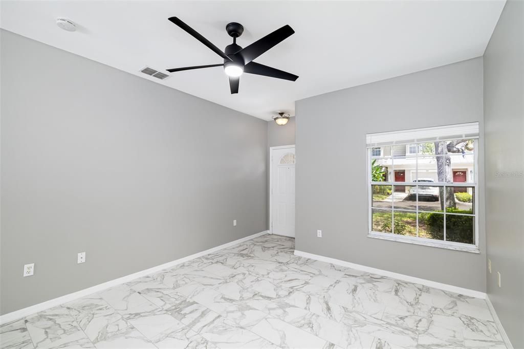 Active With Contract: $240,000 (2 beds, 2 baths, 1156 Square Feet)