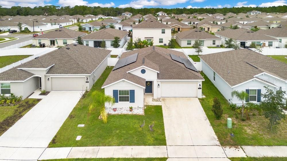 For Sale: $300,000 (4 beds, 2 baths, 1950 Square Feet)