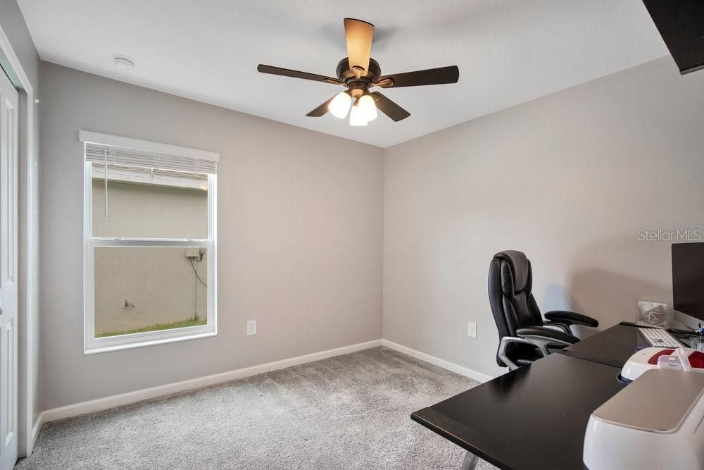 For Sale: $300,000 (4 beds, 2 baths, 1950 Square Feet)