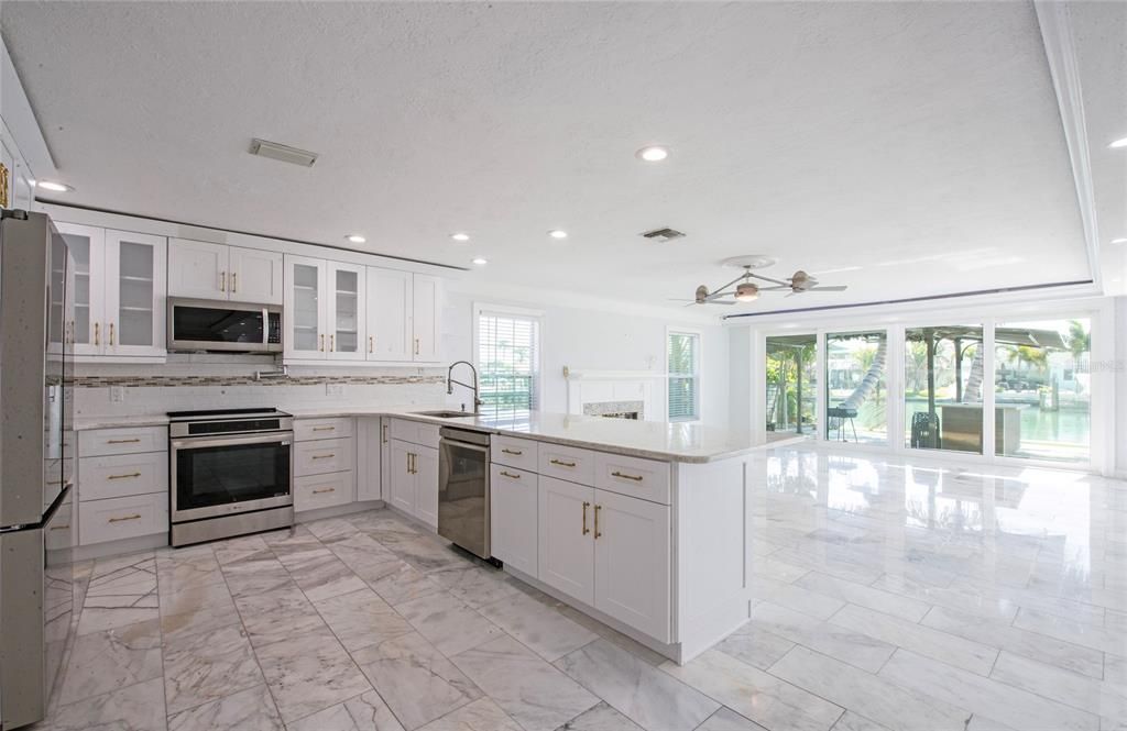 For Sale: $1,299,000 (3 beds, 3 baths, 2436 Square Feet)