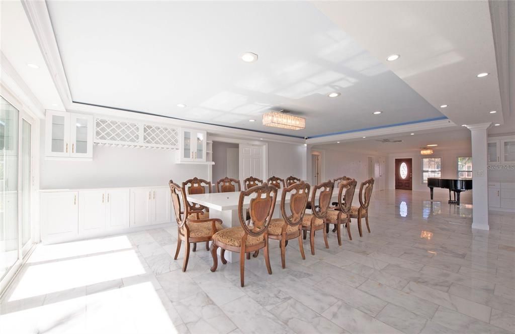 For Sale: $1,299,000 (3 beds, 3 baths, 2436 Square Feet)