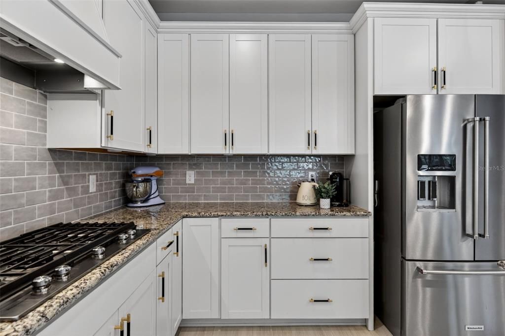 Active With Contract: $764,900 (3 beds, 3 baths, 2117 Square Feet)