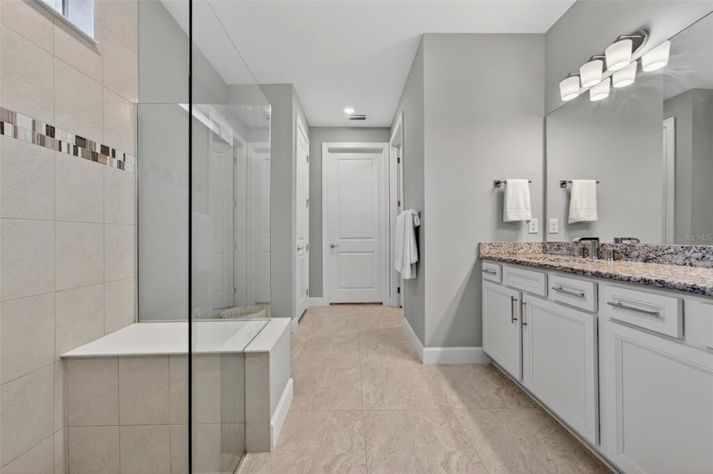 Active With Contract: $764,900 (3 beds, 3 baths, 2117 Square Feet)