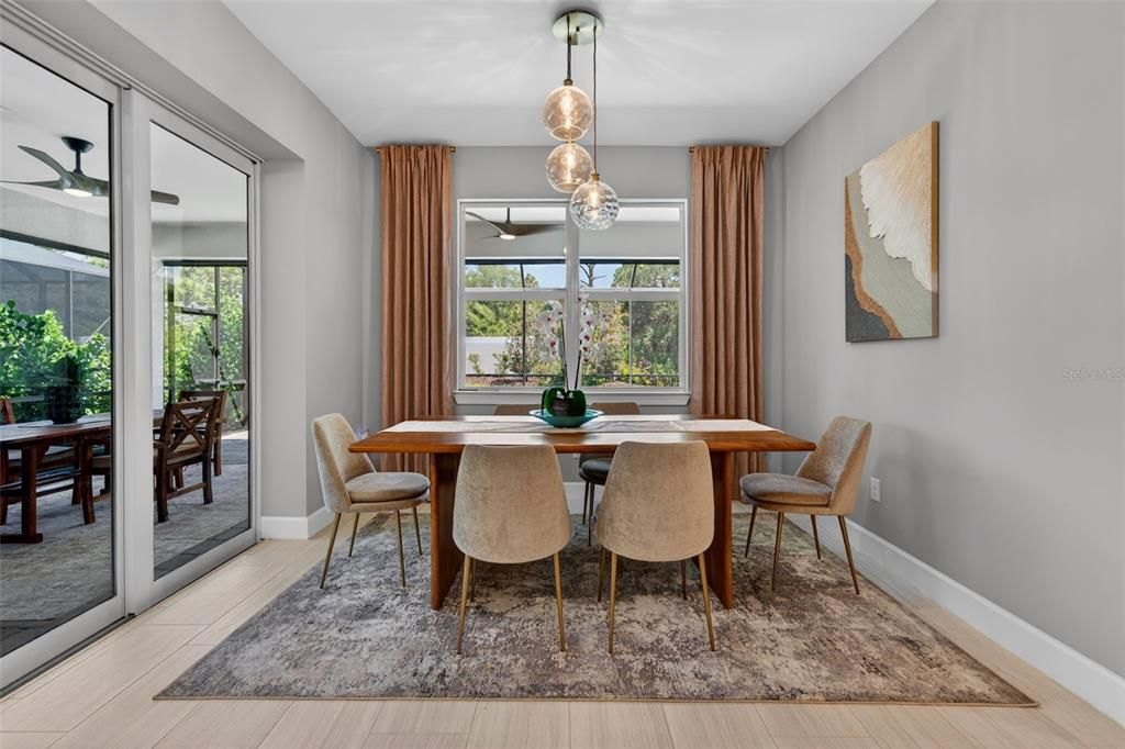Active With Contract: $764,900 (3 beds, 3 baths, 2117 Square Feet)