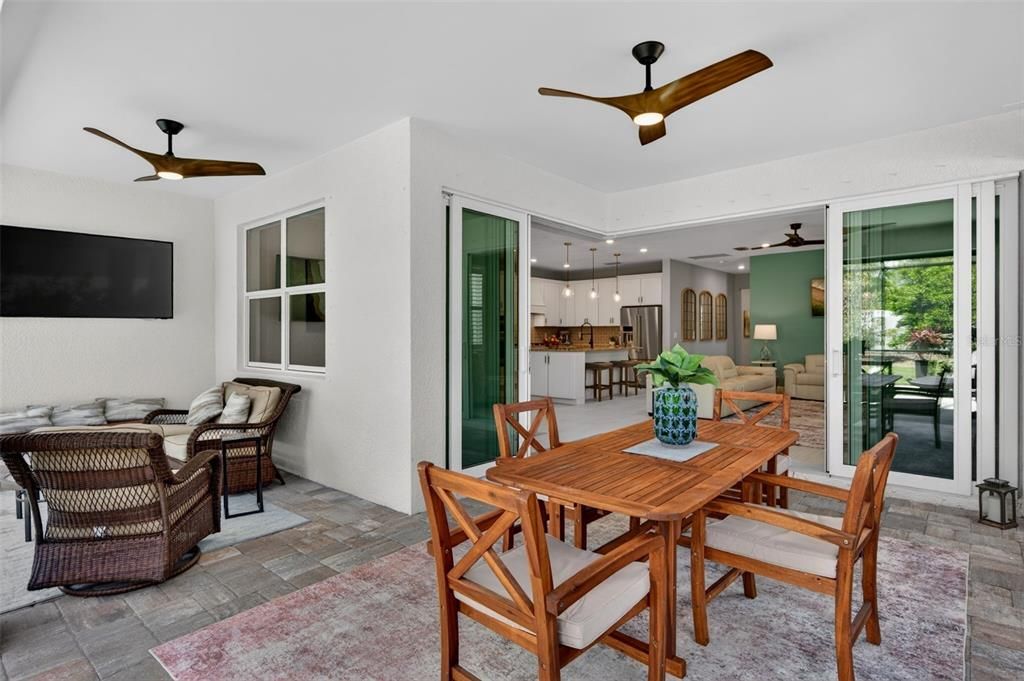Active With Contract: $764,900 (3 beds, 3 baths, 2117 Square Feet)