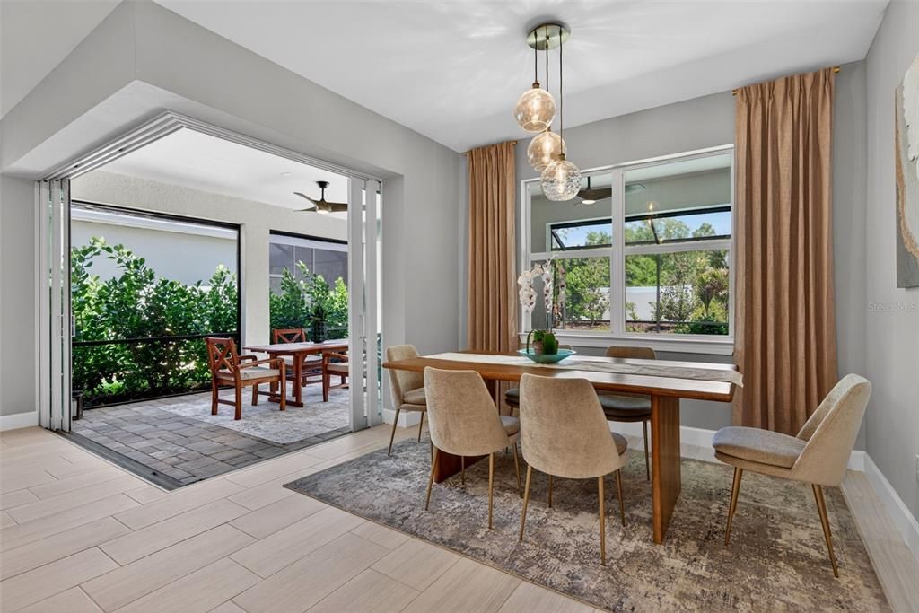 Active With Contract: $764,900 (3 beds, 3 baths, 2117 Square Feet)