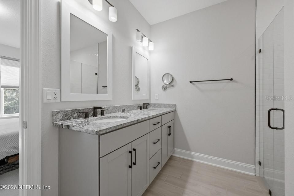 For Sale: $585,000 (4 beds, 3 baths, 2492 Square Feet)