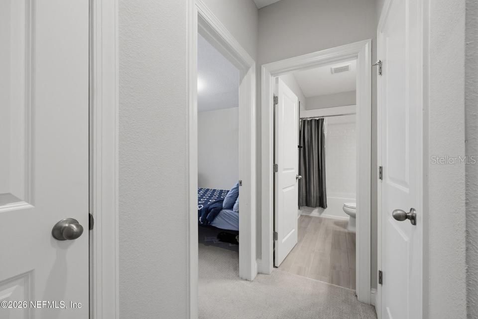 For Sale: $585,000 (4 beds, 3 baths, 2492 Square Feet)