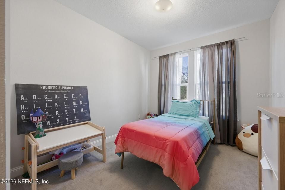 For Sale: $585,000 (4 beds, 3 baths, 2492 Square Feet)