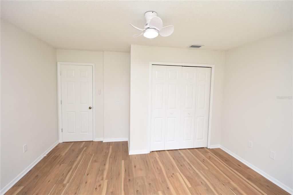 For Rent: $2,700 (5 beds, 2 baths, 2900 Square Feet)