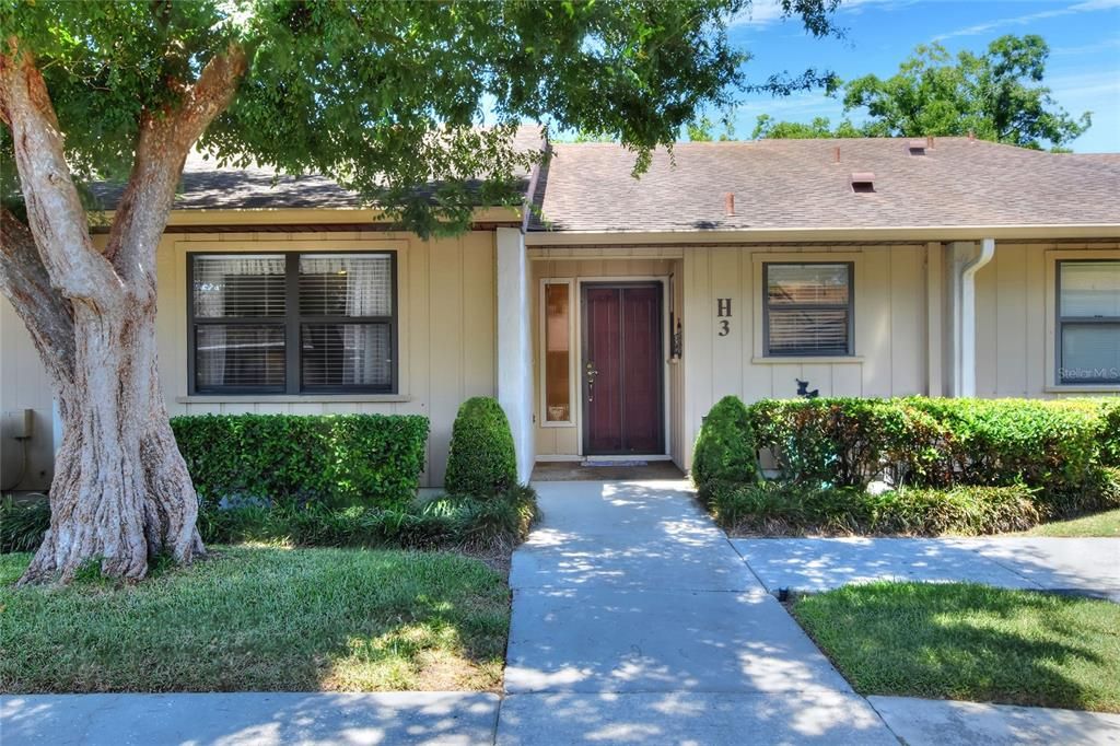 For Sale: $169,000 (2 beds, 2 baths, 1605 Square Feet)