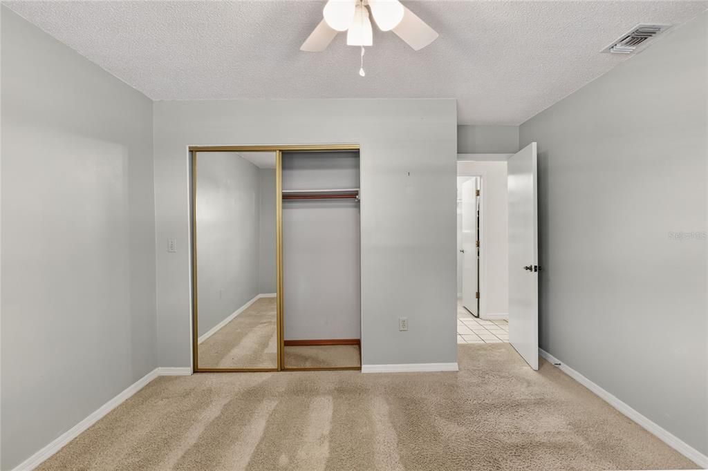 For Sale: $169,000 (2 beds, 2 baths, 1605 Square Feet)