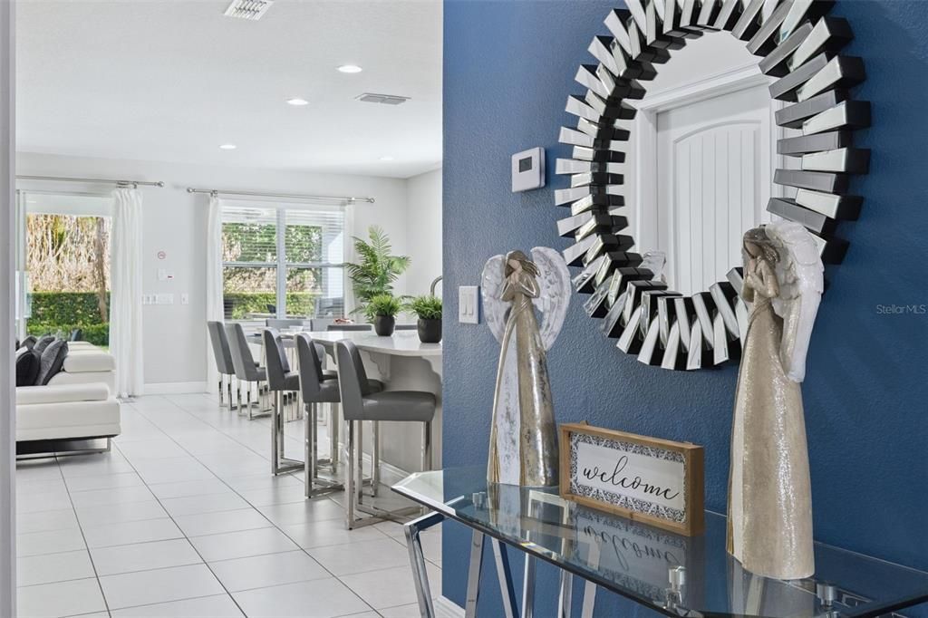 На продажу: $810,000 (8 спален, 6 ванн, 3612 Квадратных фут)
