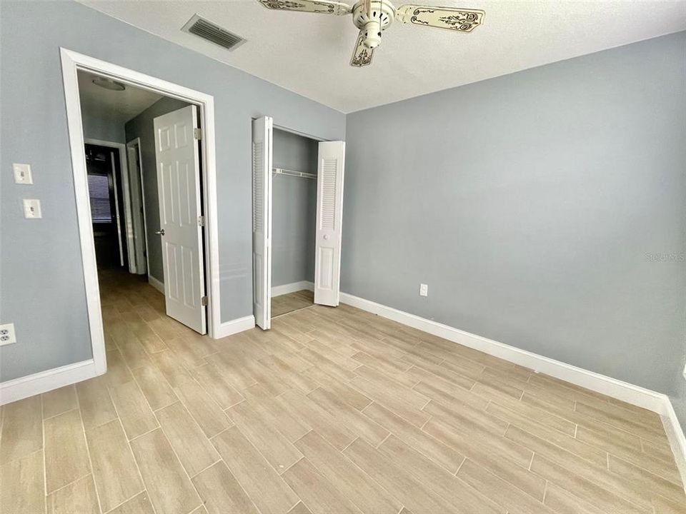 For Rent: $1,500 (2 beds, 1 baths, 972 Square Feet)