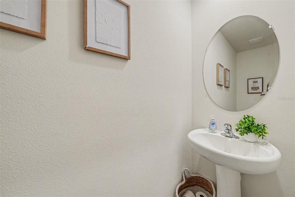 На продажу: $312,500 (3 спален, 2 ванн, 1673 Квадратных фут)