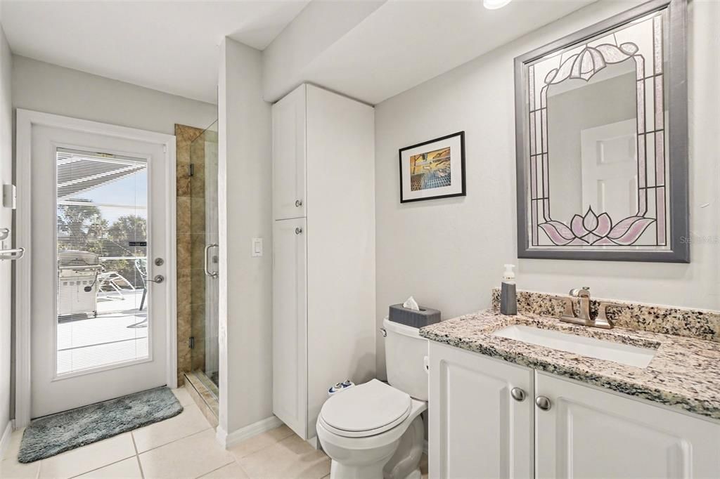 En Venta: $449,900 (3 camas, 2 baños, 2104 Pies cuadrados)