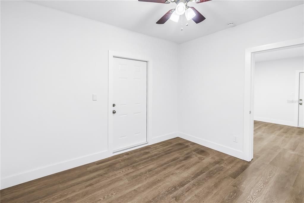 For Sale: $650,000 (4 beds, 0 baths, 2558 Square Feet)