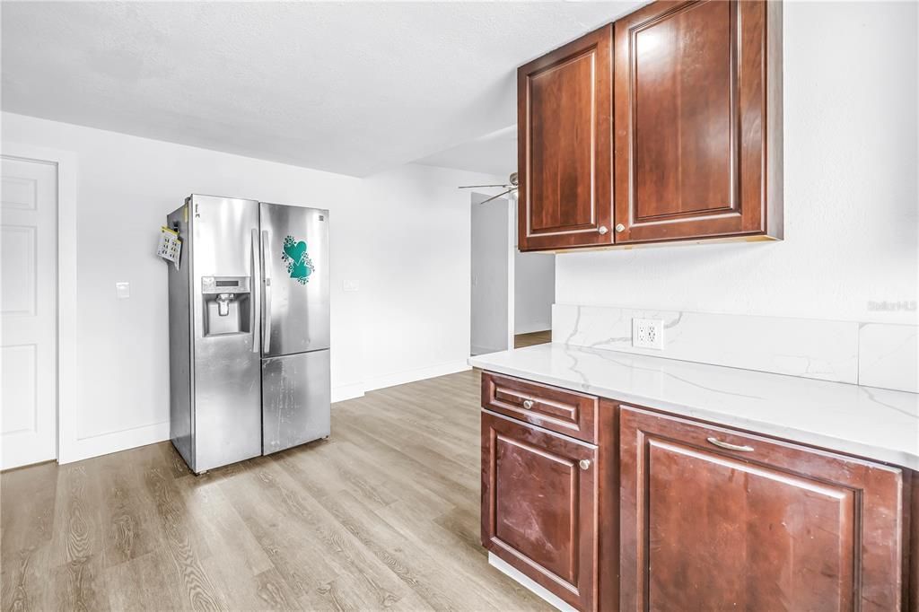 For Sale: $650,000 (4 beds, 0 baths, 2558 Square Feet)