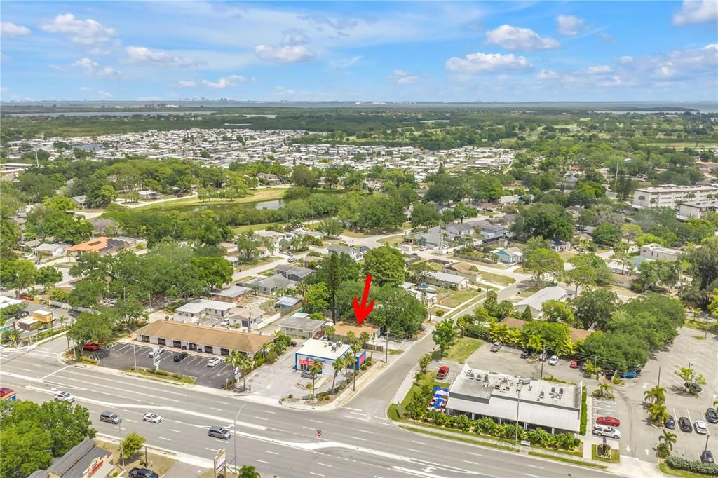 For Sale: $650,000 (4 beds, 0 baths, 2558 Square Feet)