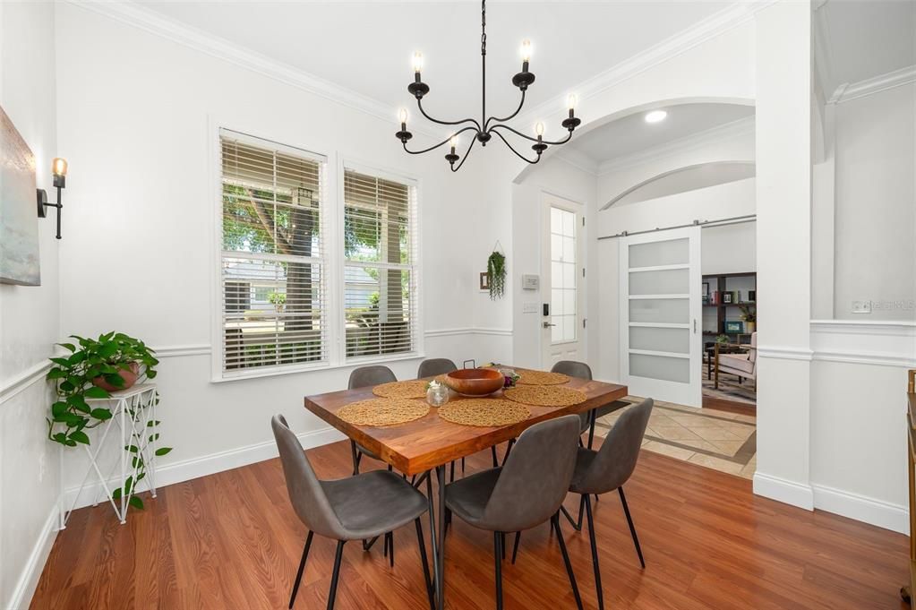 En Venta: $480,000 (4 camas, 3 baños, 2351 Pies cuadrados)