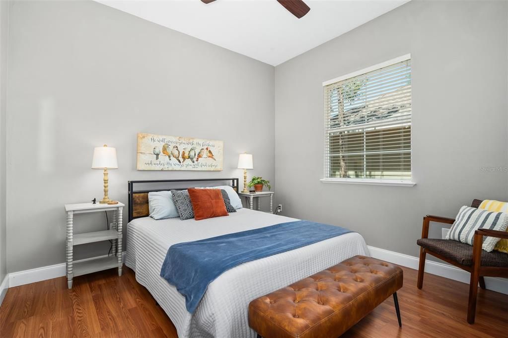 En Venta: $480,000 (4 camas, 3 baños, 2351 Pies cuadrados)