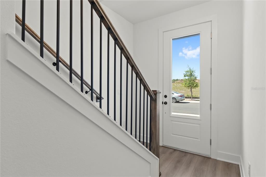 For Rent: $3,300 (3 beds, 3 baths, 1936 Square Feet)