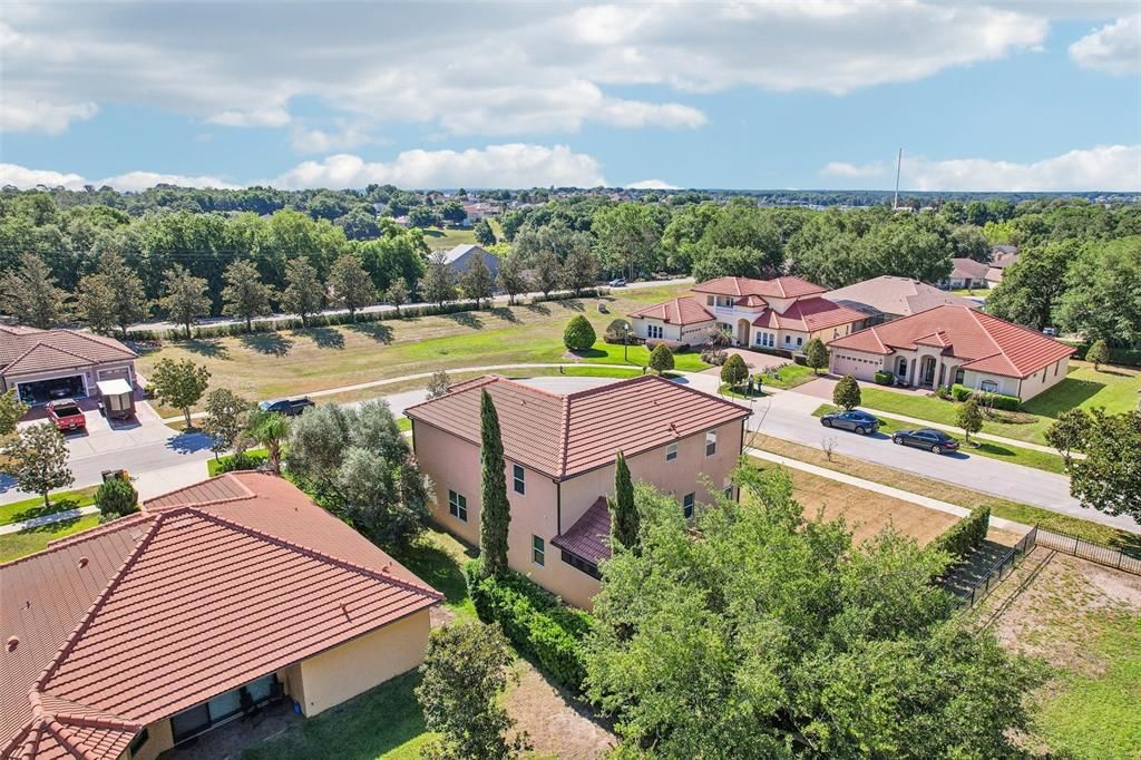 En Venta: $665,000 (5 camas, 3 baños, 3282 Pies cuadrados)