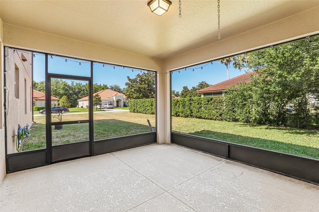 En Venta: $665,000 (5 camas, 3 baños, 3282 Pies cuadrados)