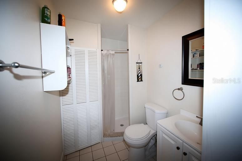For Sale: $332,900 (3 beds, 2 baths, 1953 Square Feet)