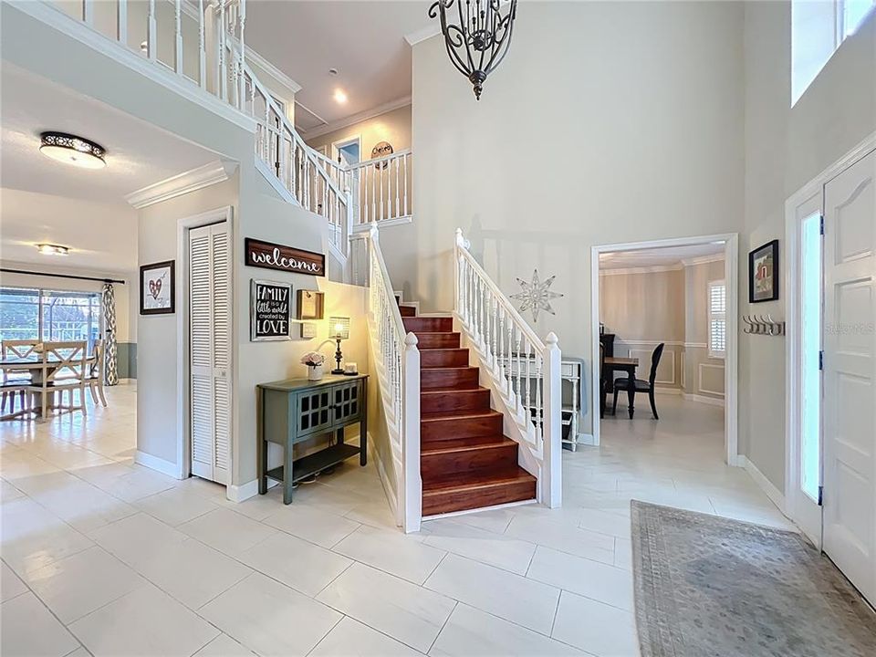 Active With Contract: $599,900 (4 beds, 2 baths, 2889 Square Feet)