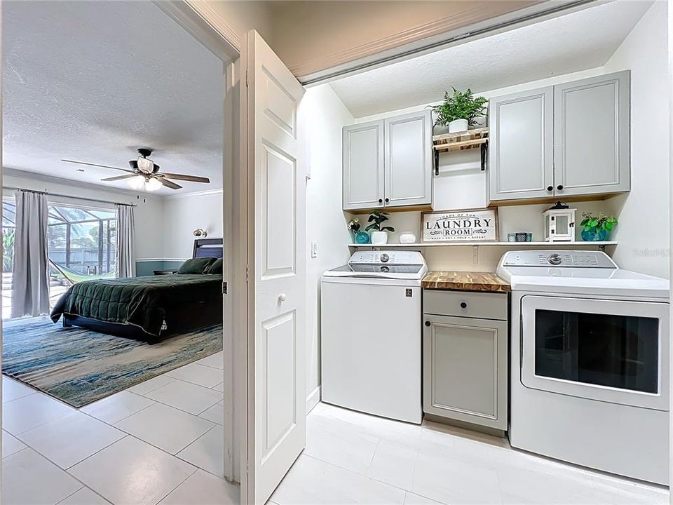 Active With Contract: $599,900 (4 beds, 2 baths, 2889 Square Feet)