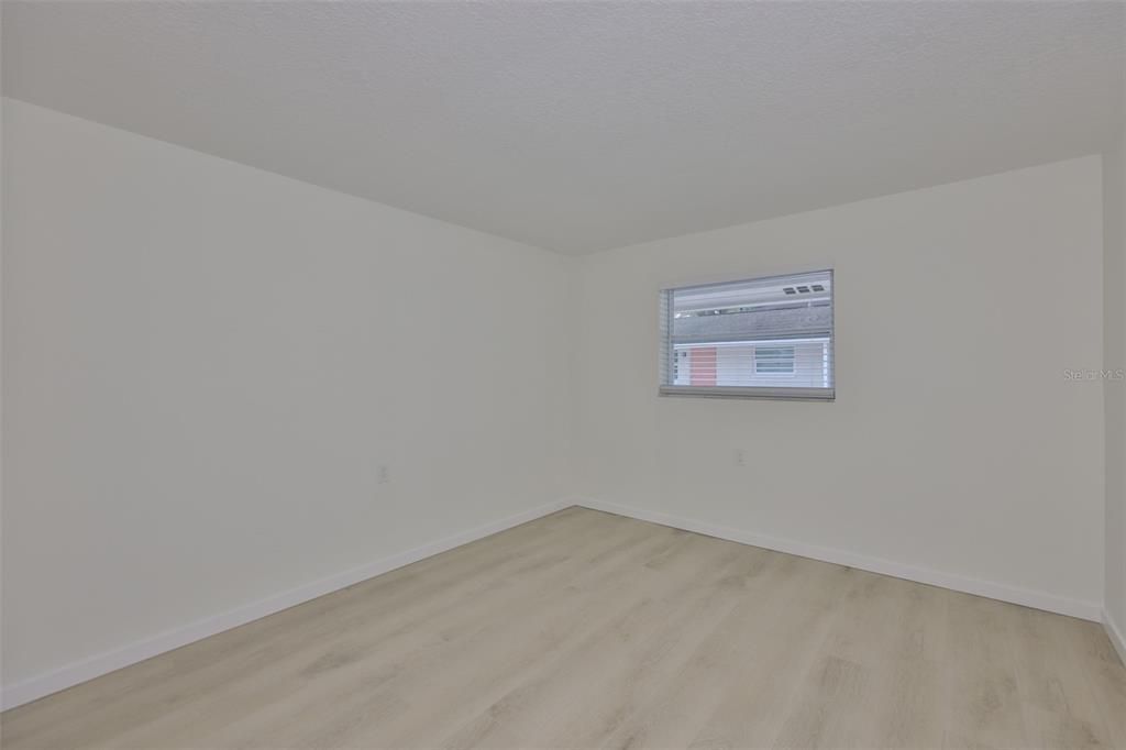 Activo con contrato: $1,097,500 (6 camas, 0 baños, 2400 Pies cuadrados)
