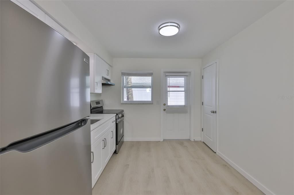 Activo con contrato: $1,097,500 (6 camas, 0 baños, 2400 Pies cuadrados)