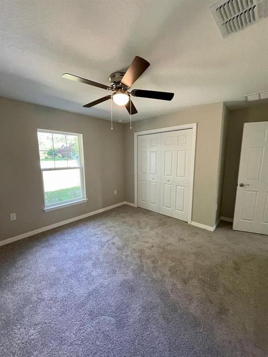 For Rent: $2,100 (3 beds, 2 baths, 1557 Square Feet)