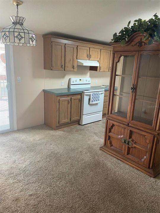 На продажу: $199,000 (2 спален, 2 ванн, 1104 Квадратных фут)