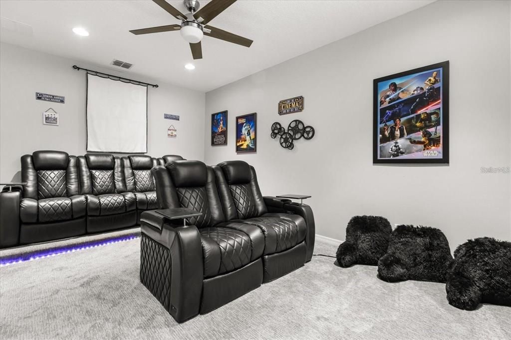 For Sale: $1,499,000 (6 beds, 4 baths, 4377 Square Feet)