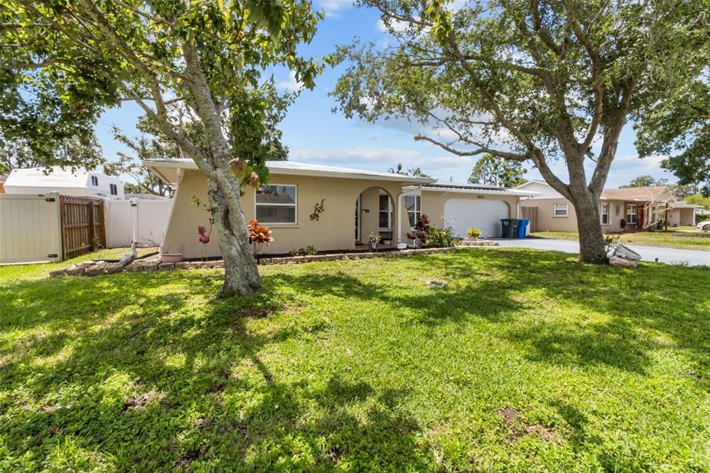 Activo con contrato: $534,900 (4 camas, 2 baños, 1844 Pies cuadrados)
