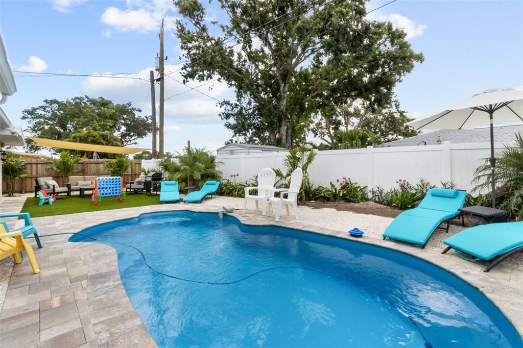 Activo con contrato: $534,900 (4 camas, 2 baños, 1844 Pies cuadrados)