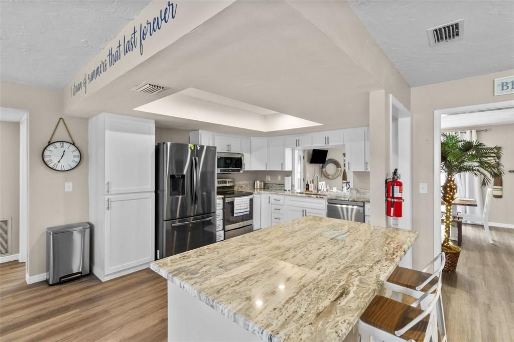 Activo con contrato: $534,900 (4 camas, 2 baños, 1844 Pies cuadrados)
