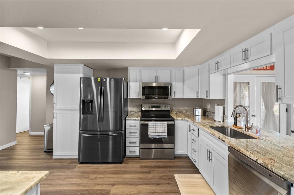 Activo con contrato: $534,900 (4 camas, 2 baños, 1844 Pies cuadrados)