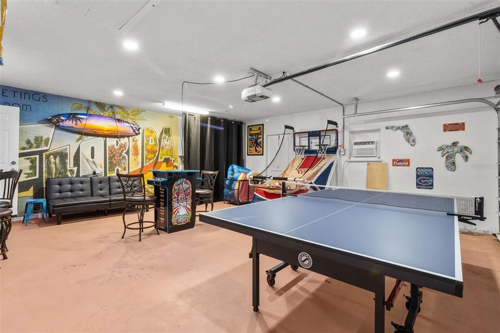 Activo con contrato: $534,900 (4 camas, 2 baños, 1844 Pies cuadrados)
